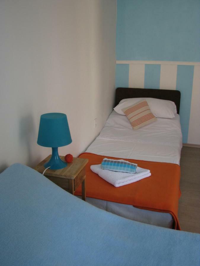 Apartments And Room Lemon Vis Dış mekan fotoğraf