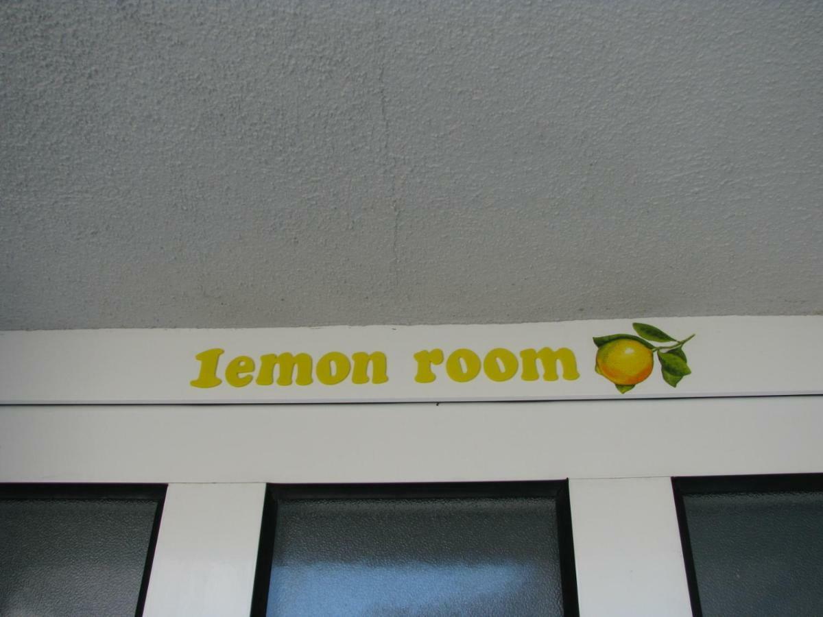Apartments And Room Lemon Vis Dış mekan fotoğraf