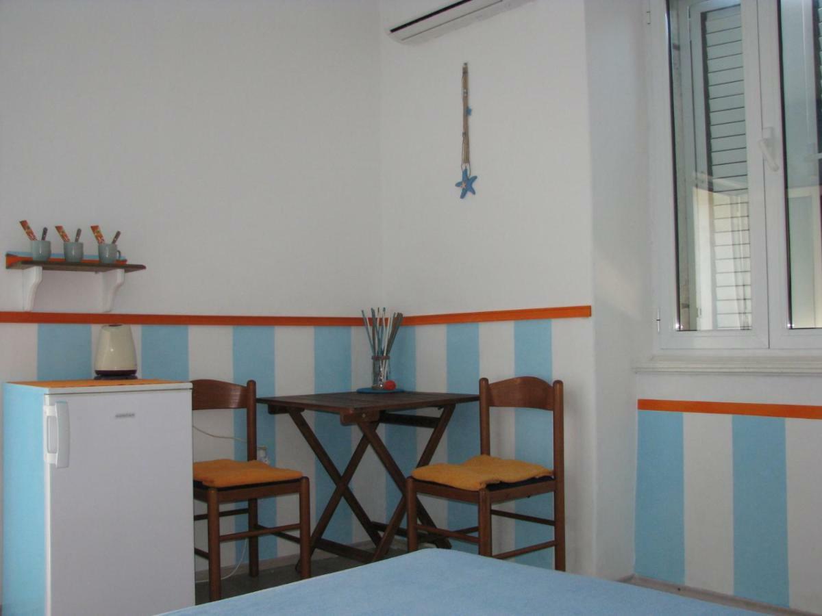 Apartments And Room Lemon Vis Dış mekan fotoğraf