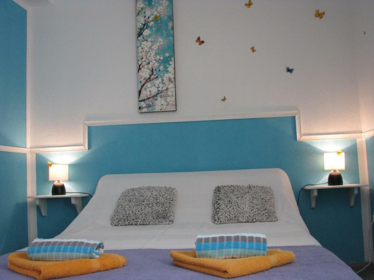 Apartments And Room Lemon Vis Dış mekan fotoğraf